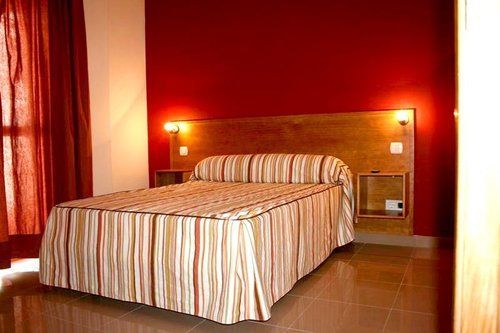 Apartamentos Maria Del Carmen Torremolinos Kültér fotó